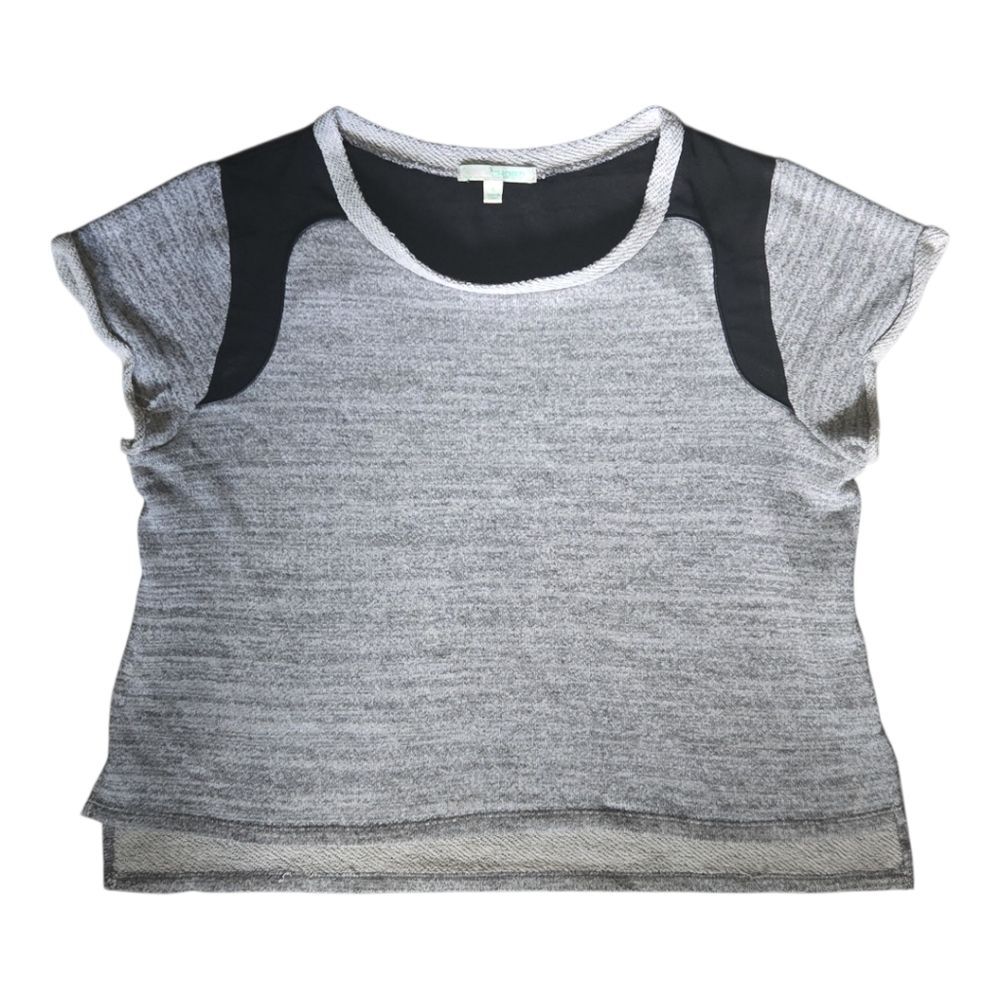 CHORD Gray Top With Black Mesh CutOut - M